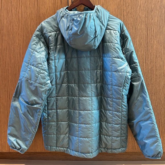 MEC - Mountain Equipment Coop - Men’s Insulated Jacket - Large - Picture 2 of 3